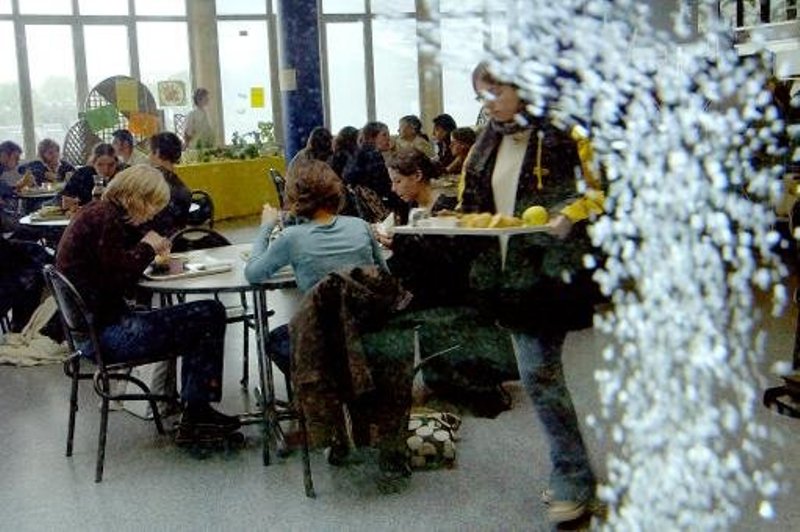 Plus de 60 victimes d'intoxication alimentaire dans un lycée