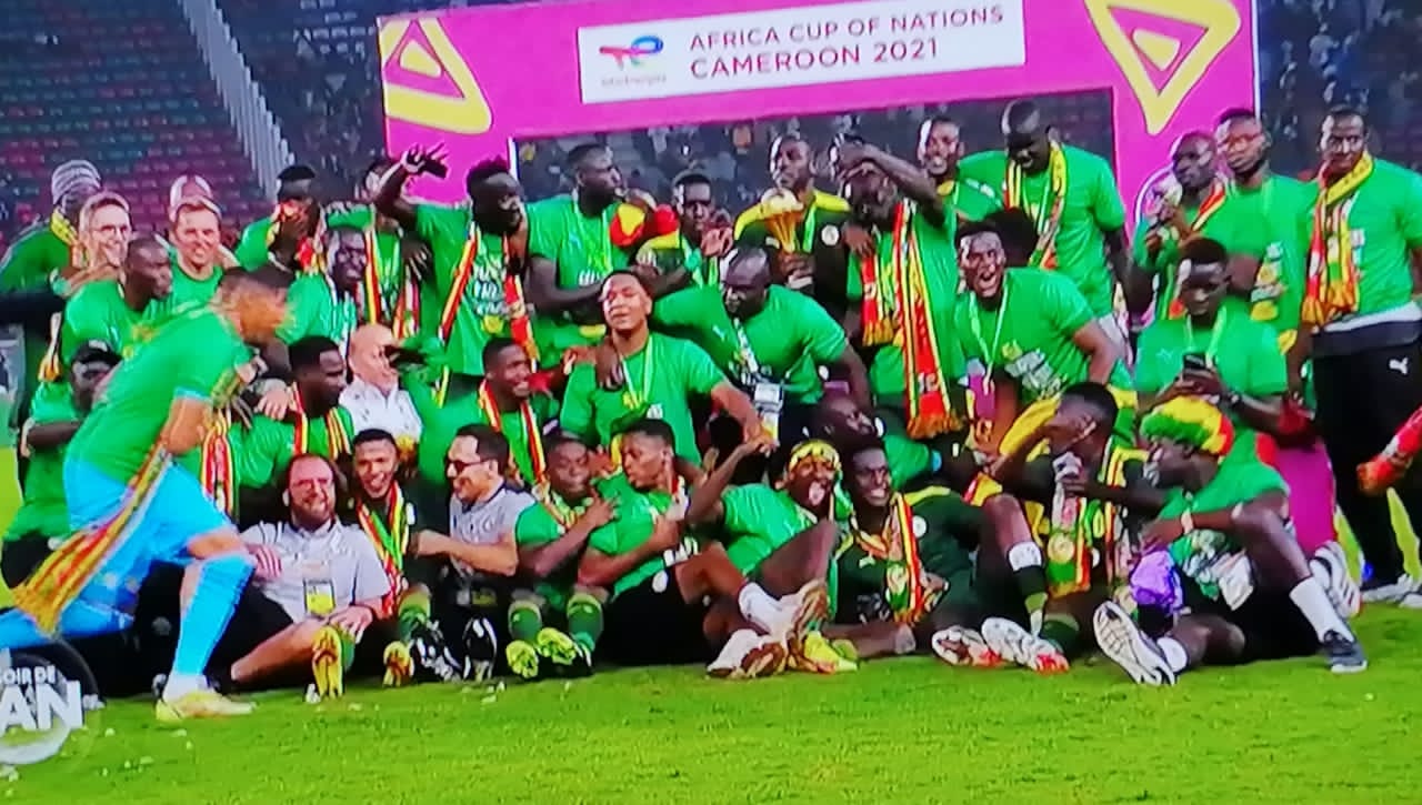 Oh temps suspend ton vol, le Sénégal est champion d’Afrique 