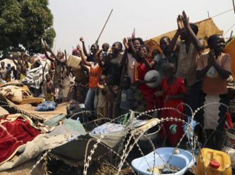 Centrafrique: dans les rues de Bangui, chants et danses pour le départ de Djotodia