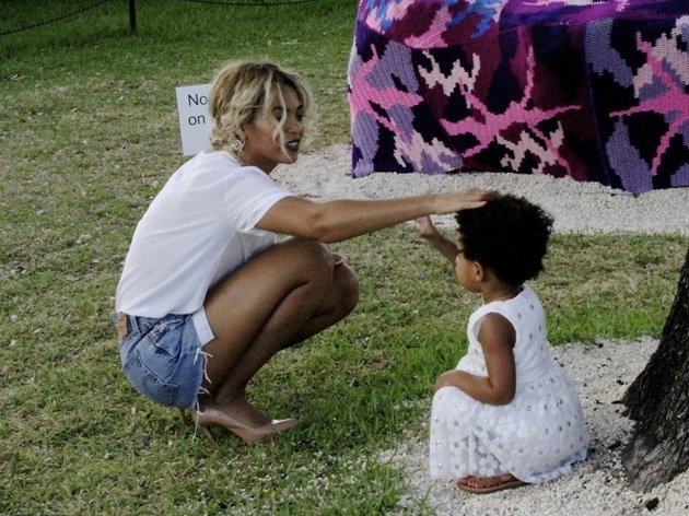 Blue Ivy : pour son anniversaire, Jay-Z et Beyoncé lui offrent deux voitures de luxe