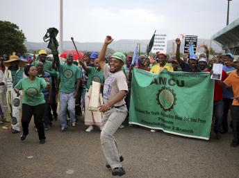 Afrique du Sud: les géants du platine en grève