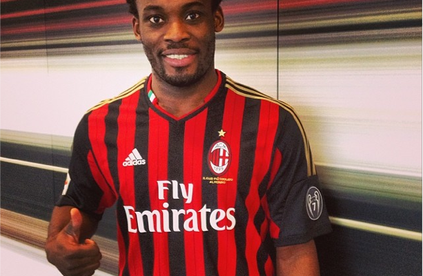 AC Milan : Essien s'engage jusqu'en 2015 (Officiel)