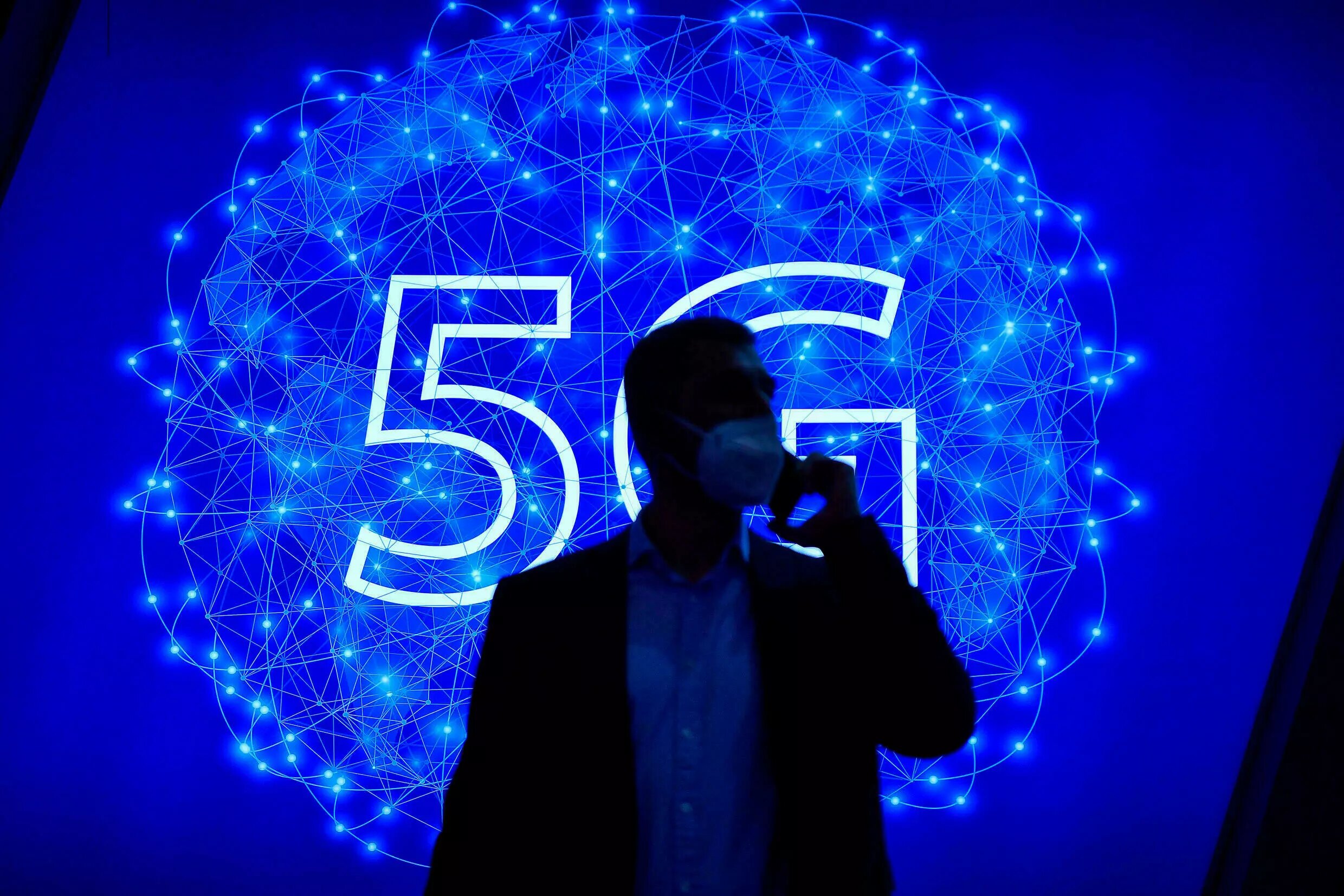5G: à Barcelone, les groupes chinois à l'offensive malgré l'interdiction américaine
