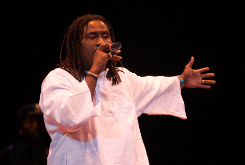 06 février, journée internationale contre l’excision : Didier Awadi donne de la voix et du son…