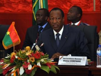 Blaise Compaoré, le président burkinabè, pourrait se représenter en 2015, si la Constitution est modifiée. Reuters