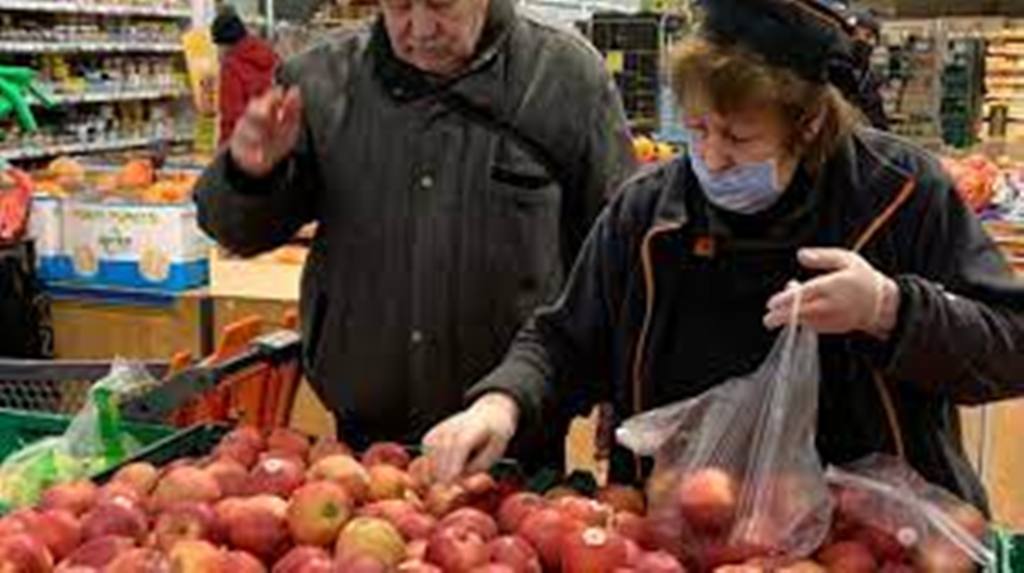 À Kiev, entraide et solidarité pour résister à tout prix