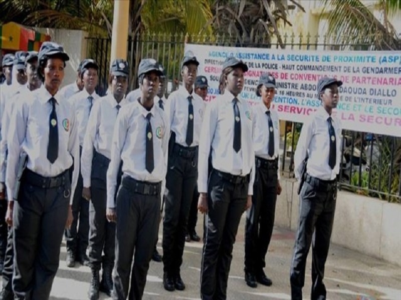 Sécurité des Sénégalais : Des Asp seront désormais à bord des bus Dakar Dem Dikk