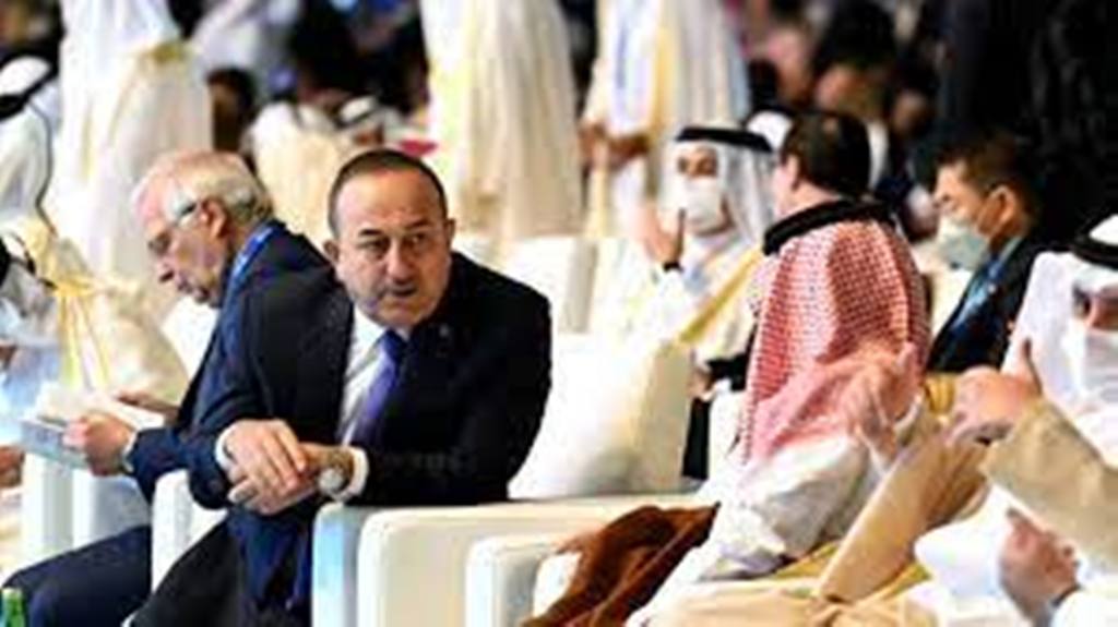 Guerre en Ukraine: la Turquie exclut de sanctionner les oligarques russes