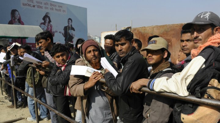 Qatar 2022 : plus de 400 travailleurs népalais morts sur les chantiers, selon une ONG