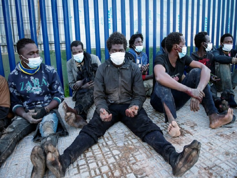 Libye : Des enquêteurs dénoncent une torture généralisée des migrants dans les centres de détention