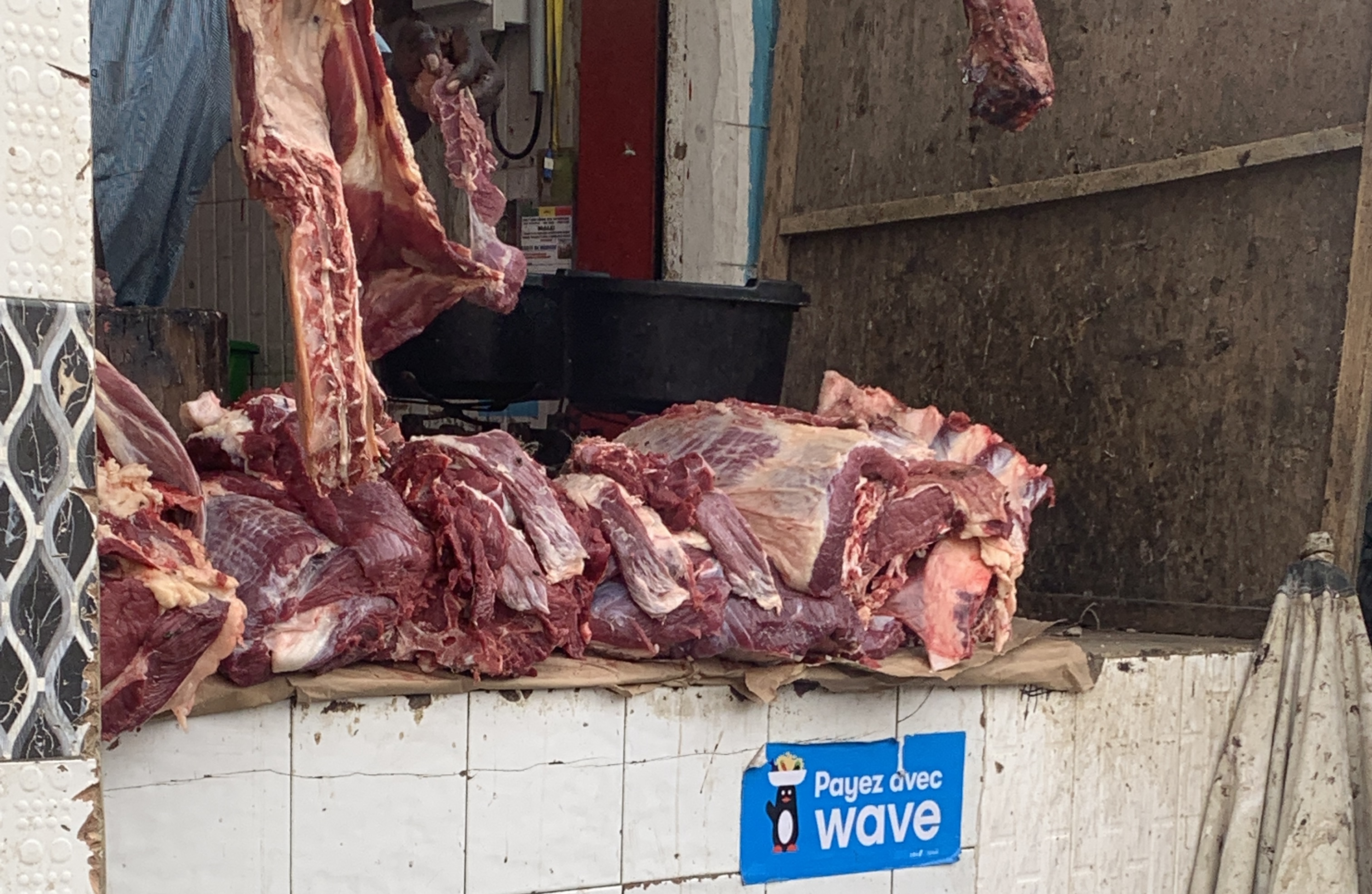 Marché Castor : à quelques jours du ramadan, les prix des denrées jugés stable, mais le poisson se fait rare