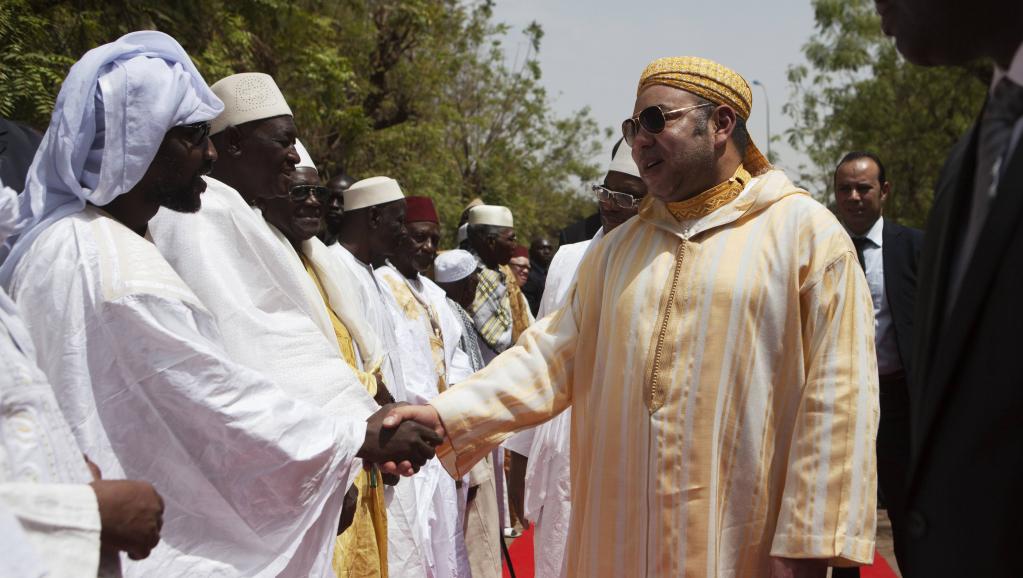 Le roi marocain Mohamed VI à Bamako, le 21 février 2014. REUTERS/Joe Penney