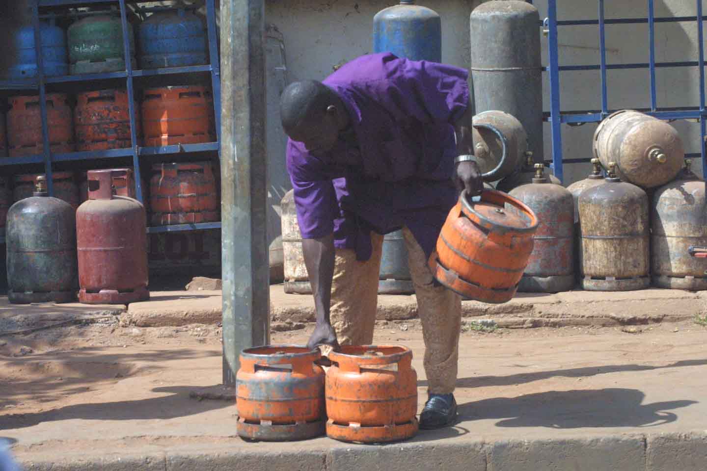 Dakar: l’interchangeabilité des bouteilles de gaz butane à l'origine d'une "pénurie"
