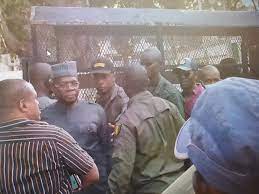 Guinée : d'anciens ministres de Alpha Condé inculpés et placés sous mandat de dépôt 