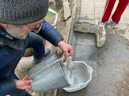 À Marioupol sous les bombes, le difficile quotidien des habitants pour survivre