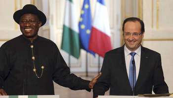 Nigeria : François Hollande à la conquête du "géant africain"