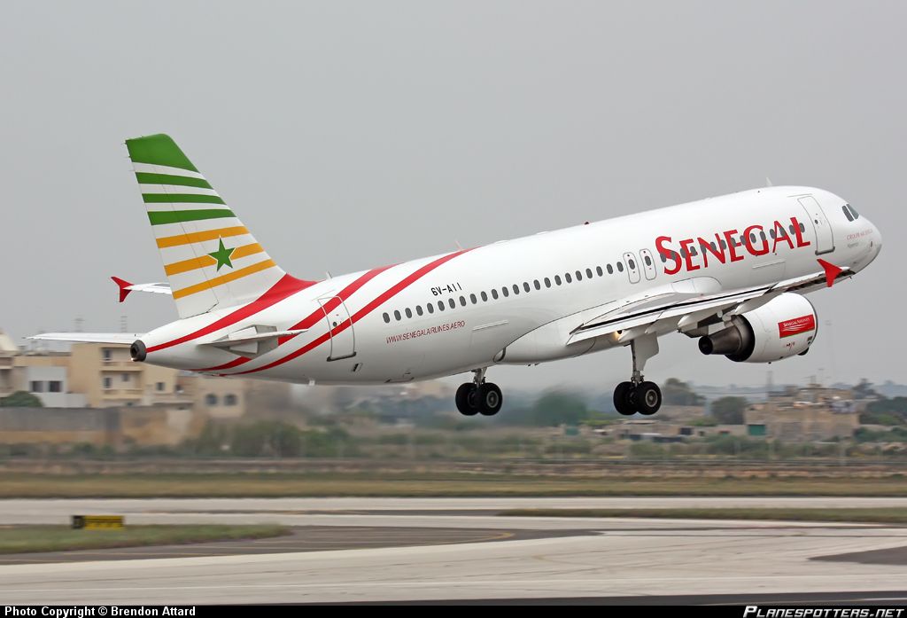 Une compagnie aérienne au Sahel: le Sénégal préfère-t-il les partenaires Sud-africain et Français à la sous-région?