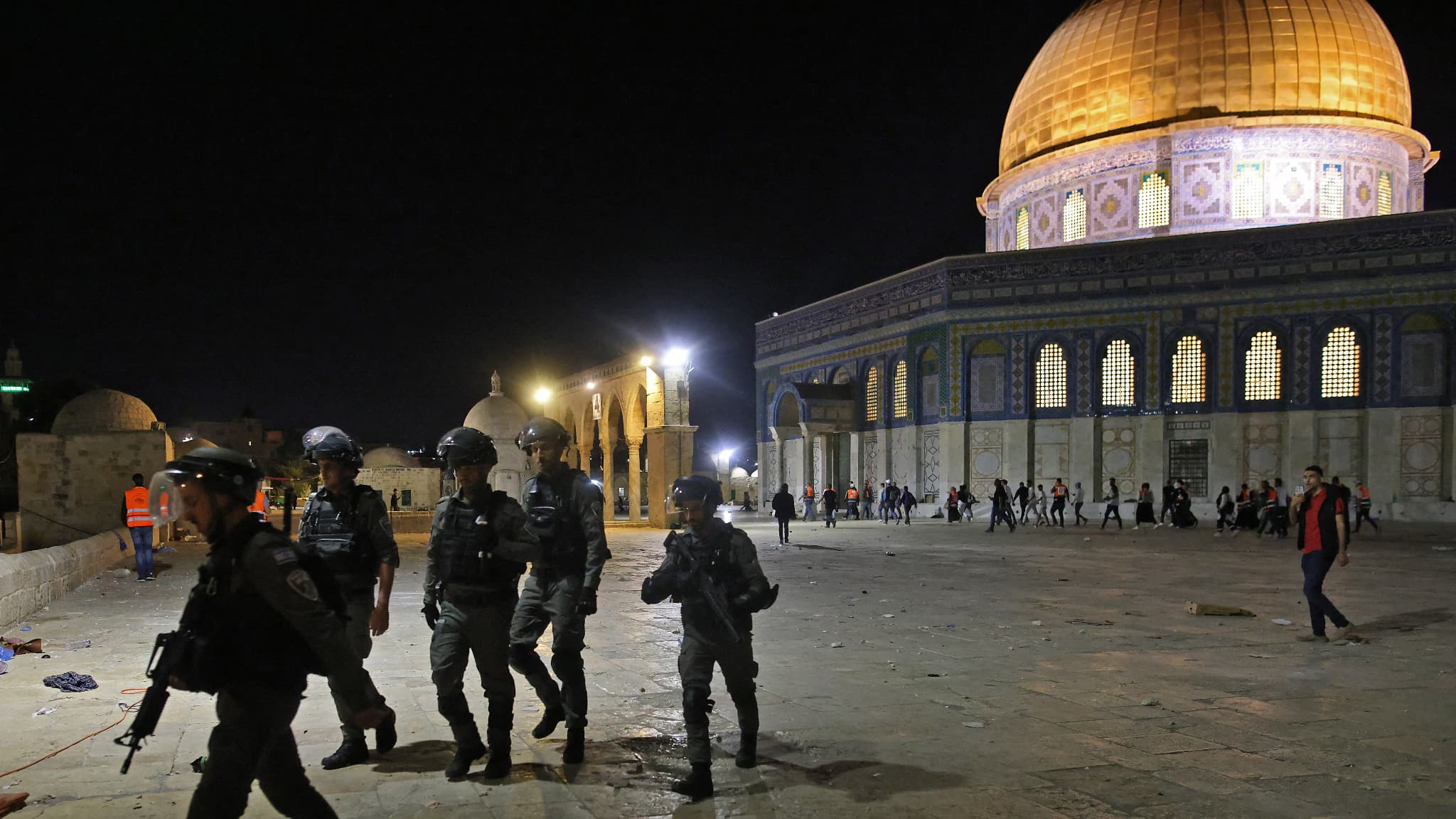 Jérusalem: des heurts signalés entre manifestants palestiniens et policiers israéliens sur l'Esplanade des Mosquées