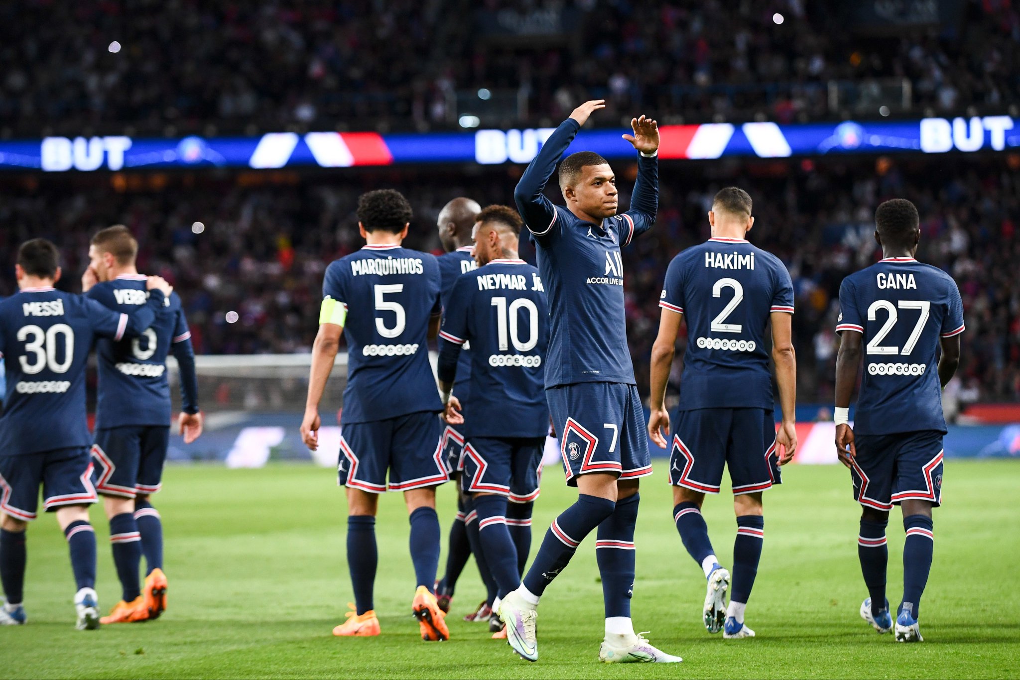 Le PSG gagne le classique et se rapproche du titre