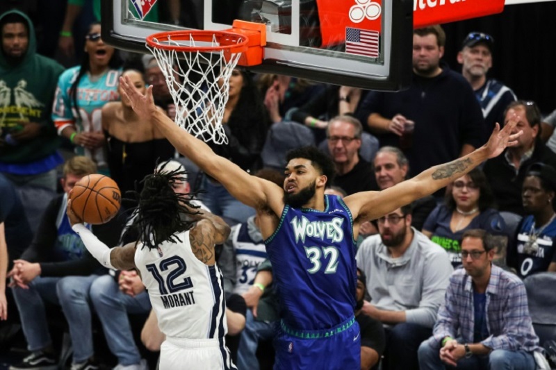 Play-offs NBA: Memphis et Dallas reprennent la main, les Nuggets au bord du gouffre