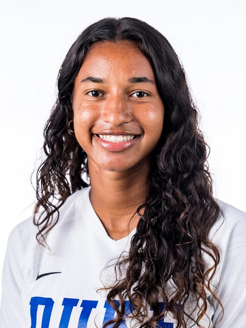 ​CAN 2022 – Stage de préparation des « Lionnes »: le sélectionneur fait appel à «l’Américaine» Dieynaba Ndaw