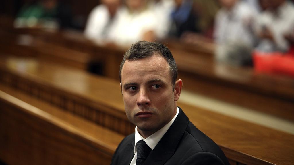Oscar Pistorius à l'ouverture de son procès, à Pretoria, Afrique du Sud, le 3 mars 2014. REUTERS/Alon Skuy/Pool