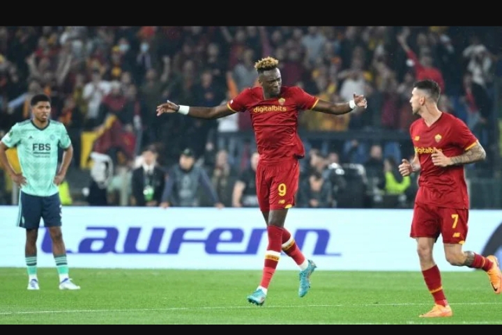 C4 : l'AS Roma domine Leicester et file en finale