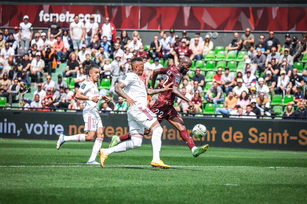 36e journée Ligue 1: Lyon voit l’Europe se dérober, Metz toujours en vie pour le maintien