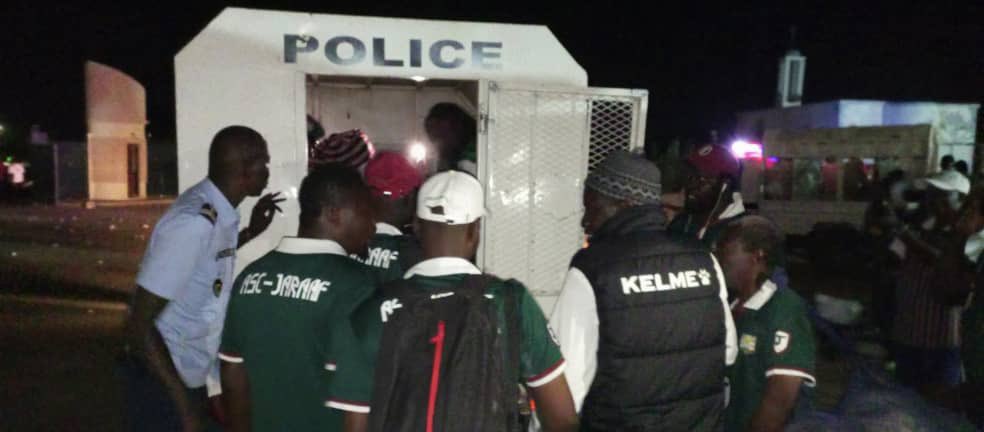 Ligue 1 Sénégal: Ndiambour-Jaraaf interrompu par des échauffourées, le coach des verts blessé