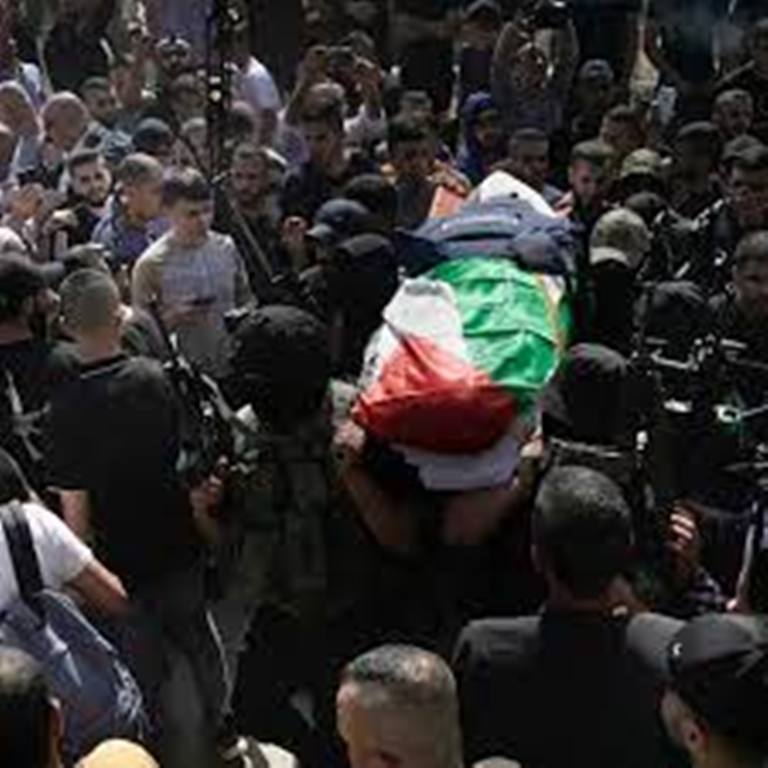 Journaliste d'Al Jazeera tuée à Jénine: Israël demande un examen de la balle, les pays arabes une enquête indépendante