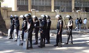 Sénégal : La Cour de Justice de la CEDEAO ordonne l’abrogation de l’arrêté interdisant les manifestations politiques au centre-ville de Dakar