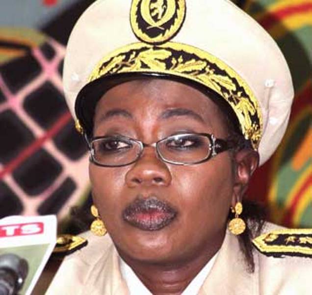 L'OFNAC-après avoir prêté serment, Nafi Ngom Keïta menace les délinquants du régime Sall : « Nous allons mettre le paquet »