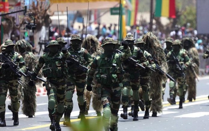 En représailles contre les sanctions de la CEDEAO, des militaires sénégalais interdit d'entrée au Mali 