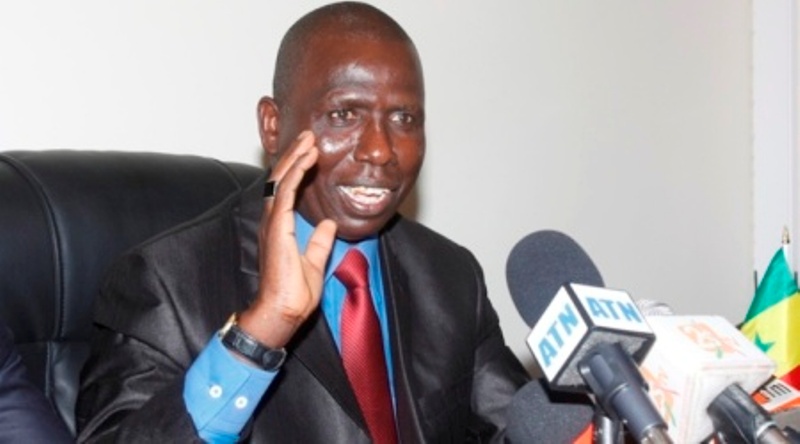 Avocat de l’Etat, Me Moussa Félix Sow tacle Me Doudou Ndoye : « Seule la CREI est compétente pour juger Karim »