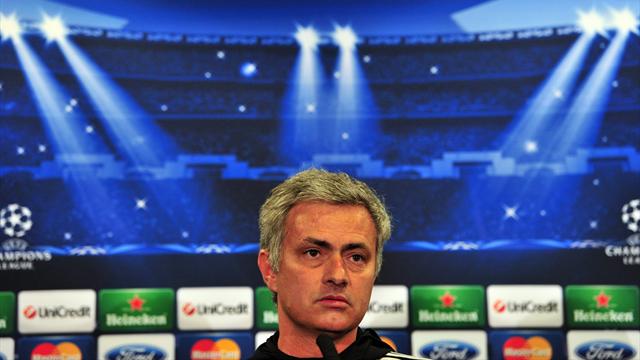 Mourinho : "Le troisième but de Pastore est une plaisanterie"