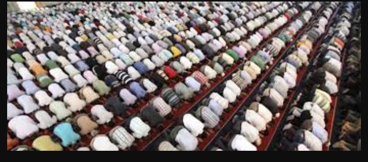 Série de drames : une association musulmane recommande à tous les imams de formuler des prières dans les mosquées demain vendredi