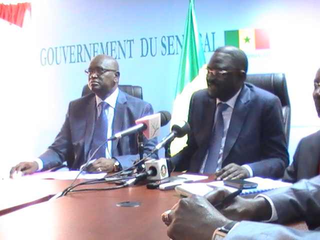 Pape Abdoulaye Seck déroule la stratégie du gouvernement d'équiper le monde rural pour développer l'agriculture 