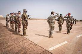 Mali: les militaires français remettent à l’armée malienne la base de Ménaka