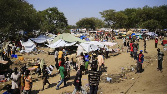 Le camp de réfugiés de l'ONU à Bor, ici le 25 décembre 2013, est situé à 180 kilomètres de la capitale Djouba. [James Akena - Reuters]