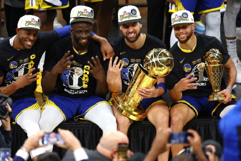 Golden State champion NBA: 2015-2022, la dynastie dorée des Warriors