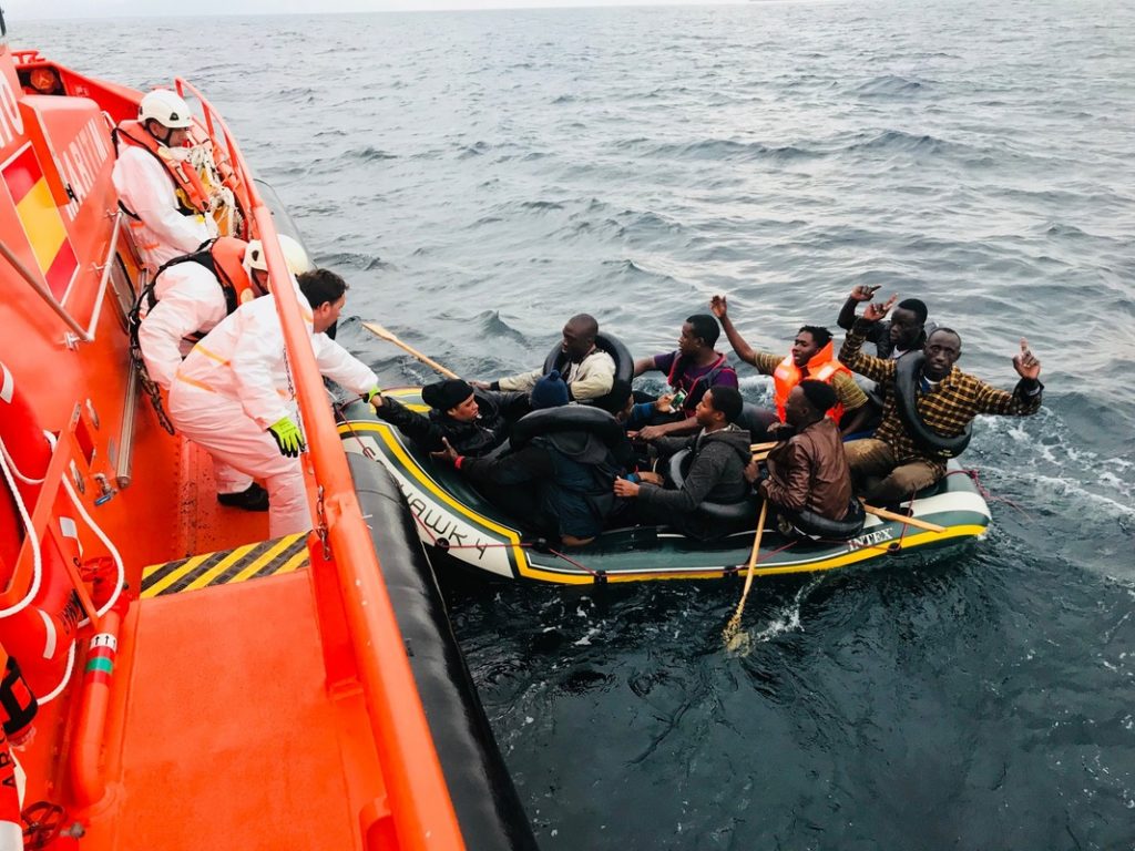 Migrants: les tentatives de traversées de la Manche en hausse de 68% au premier semestre sur un an