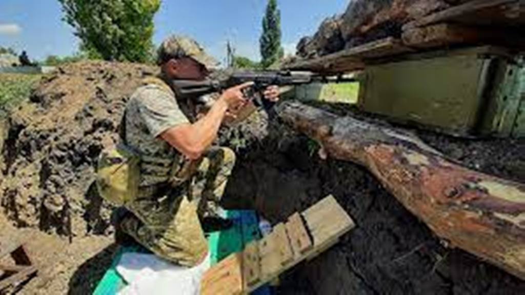 Guerre en Ukraine: dans les tranchées de Zaporijia, face à l'armée russe