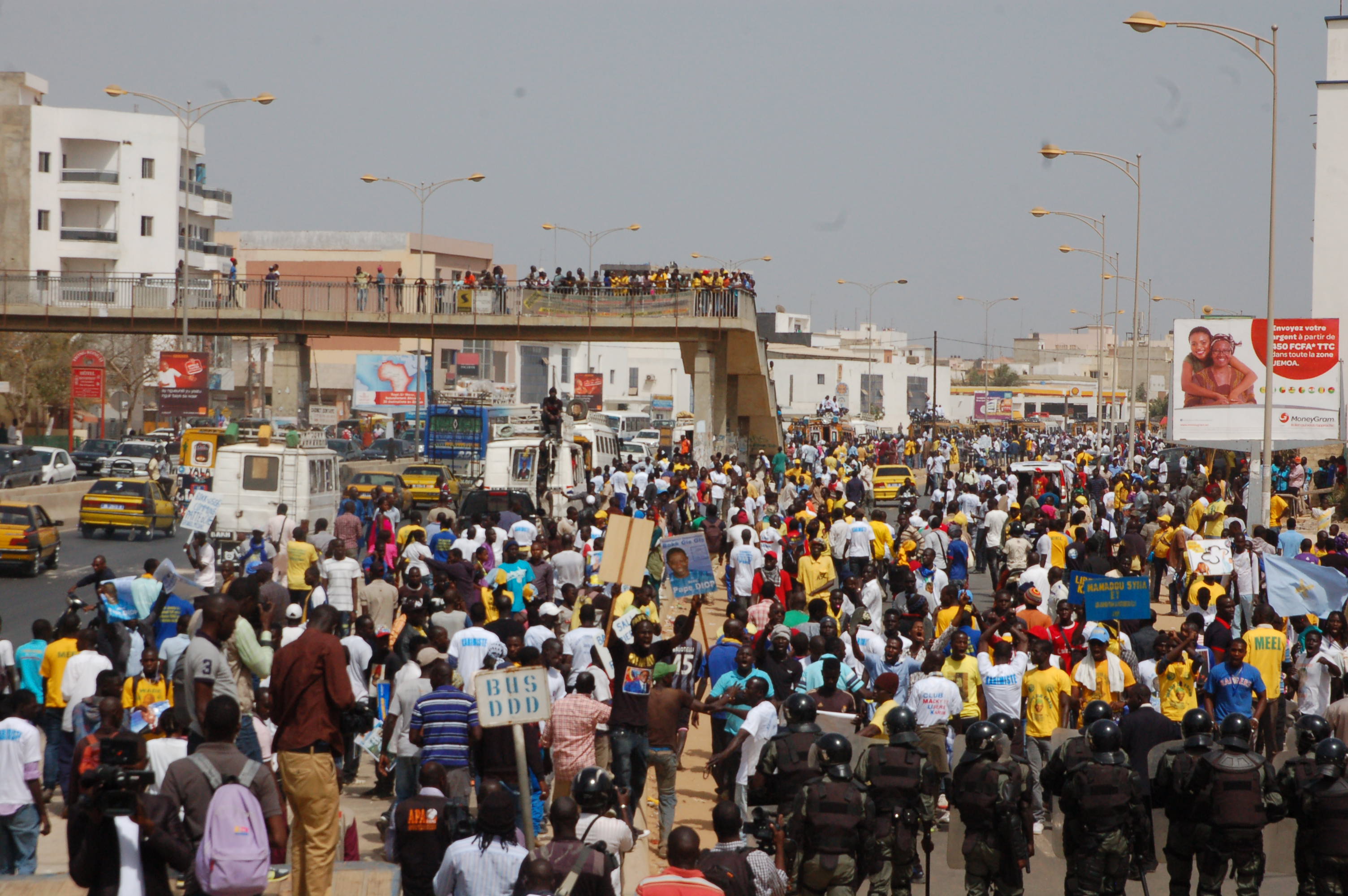 Retour de Wade: Dakar en ébullition 