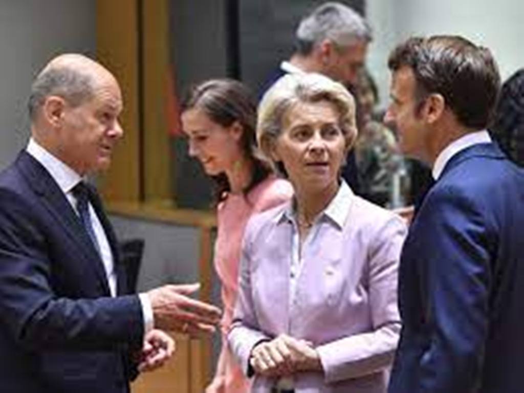 l'Ukraine suspendue à la décision sur sa candidature à l'UE, un "moment historique"