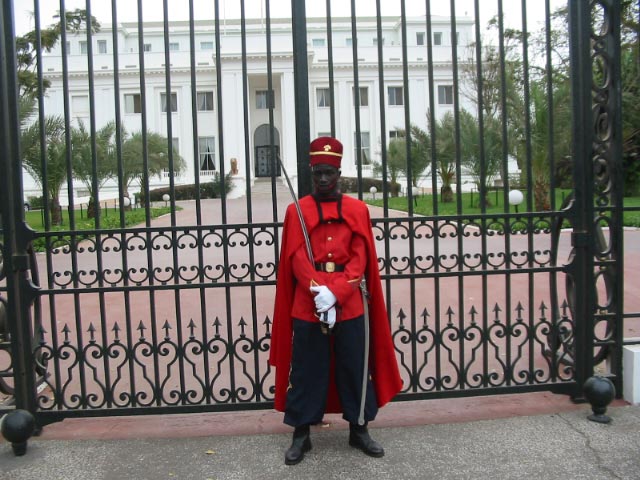 Communication politique- Attaque et contre attaque : Les "chiens de garde" du Macky