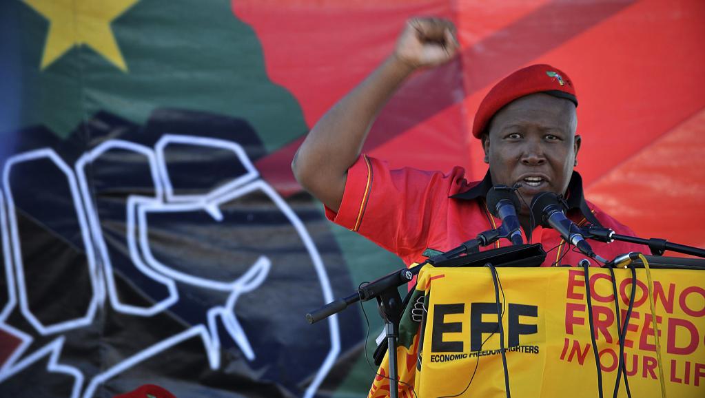 Julius Malema lors du lancement de son nouveau parti politique, les Combattants pour la liberté économique (Economic Freedom Fighters, EFF), à Marikana, Afrique du Sud, le 14 octobre 2013.