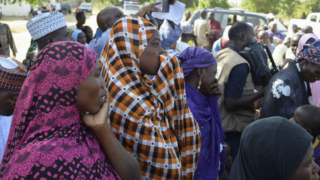 Dans les familles des jeunes filles enlevées, l'angoisse monte. Ici des mères lors d'une rencontre avec le gouverneur de l'Etat de Borno le 22 avril dernier.