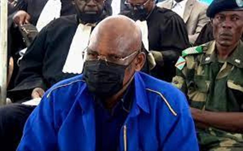 Procès Beya en RDC: le colonel Cikapa se défend d'avoir commandé des tenues militaires
