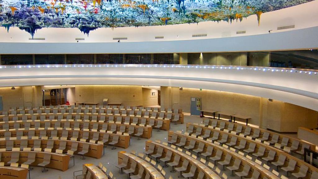 La salle du Conseil des droits de l'homme de l'ONU, à Genève. Wikimedia