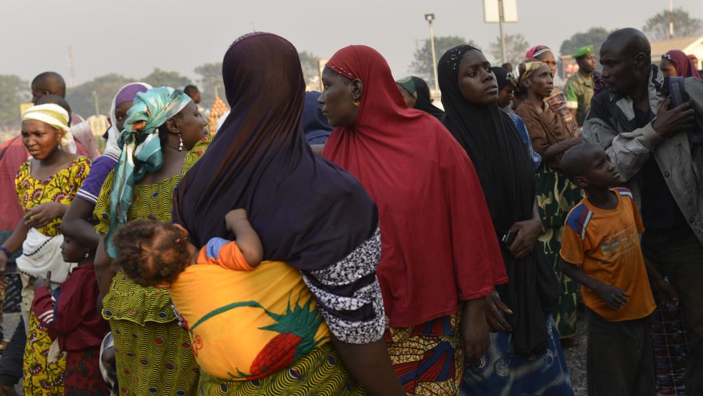 Qu’ils soient Nigérians, Tchadiens, Ivoiriens ou encore Maliens, beaucoup d’étrangers vivant en Centrafrique fuient la crise qui frappe le pays.